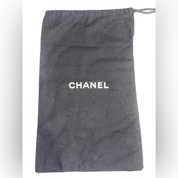 Authentic Chanel drawstring dust bag black and white - Picture 3 of 6
